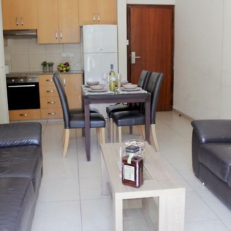 St. Mamas Apts Scala Екстер'єр фото