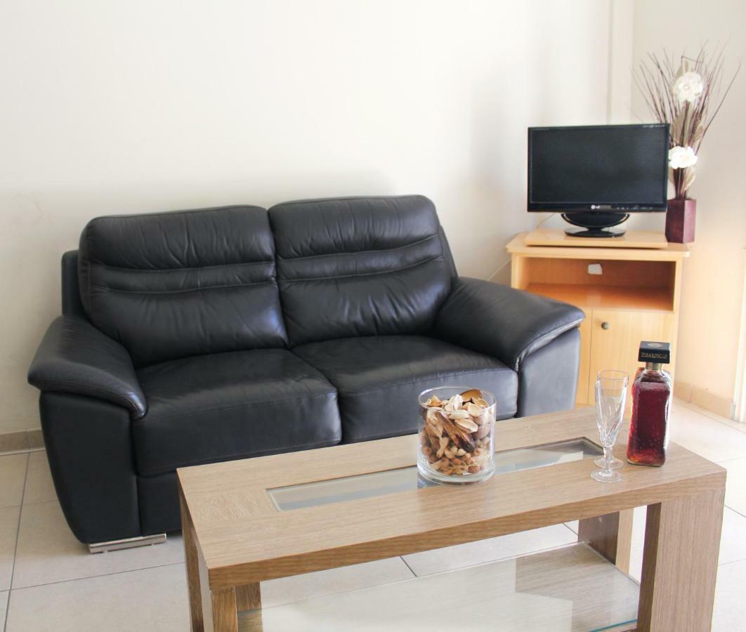 St. Mamas Apts Scala Екстер'єр фото