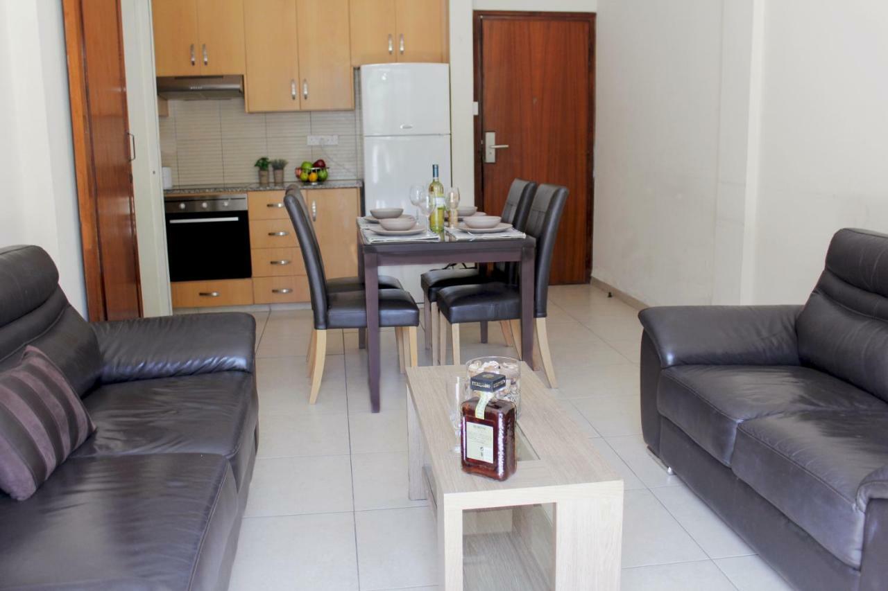 St. Mamas Apts Scala Екстер'єр фото